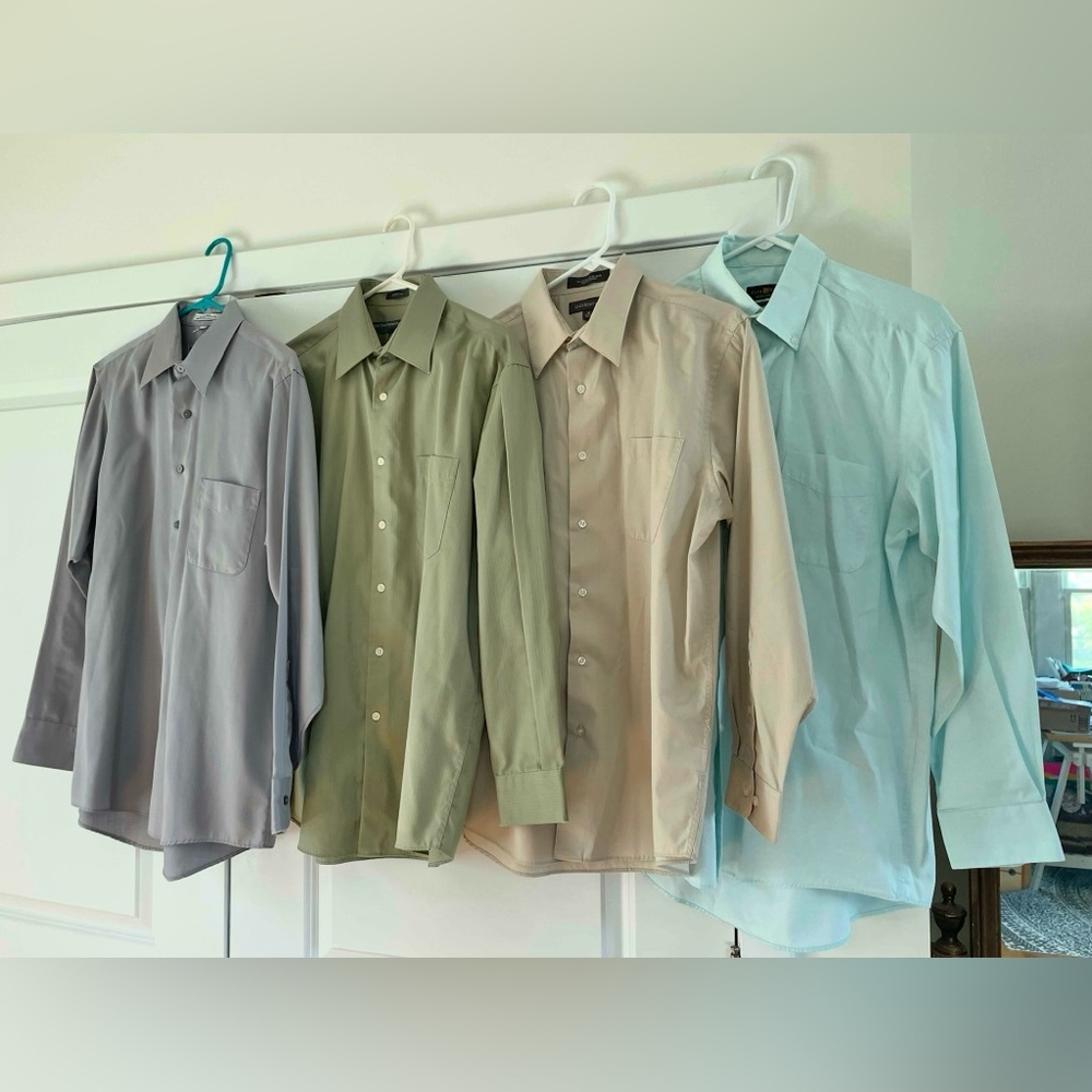 Lot of Four Men's Sz Med Long-Sleeve Dress Shirts - Gray, Green, Beige, Blue